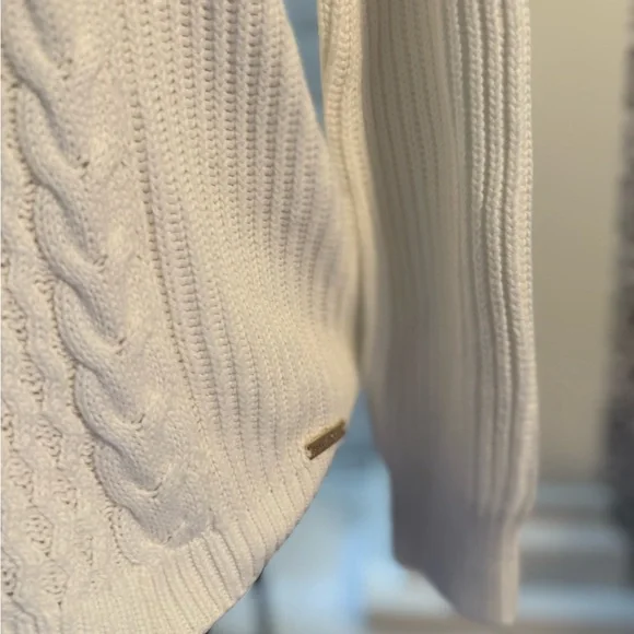 Tommy Hilfiger White Crew Neck Cable Knit Sweater - Picture 8 of 13